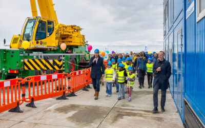 Feestelijke start bouw Poseidon Strand op Strandeiland (video)